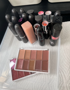 Depot Atelier Kit condensing professional makeup artist zurich